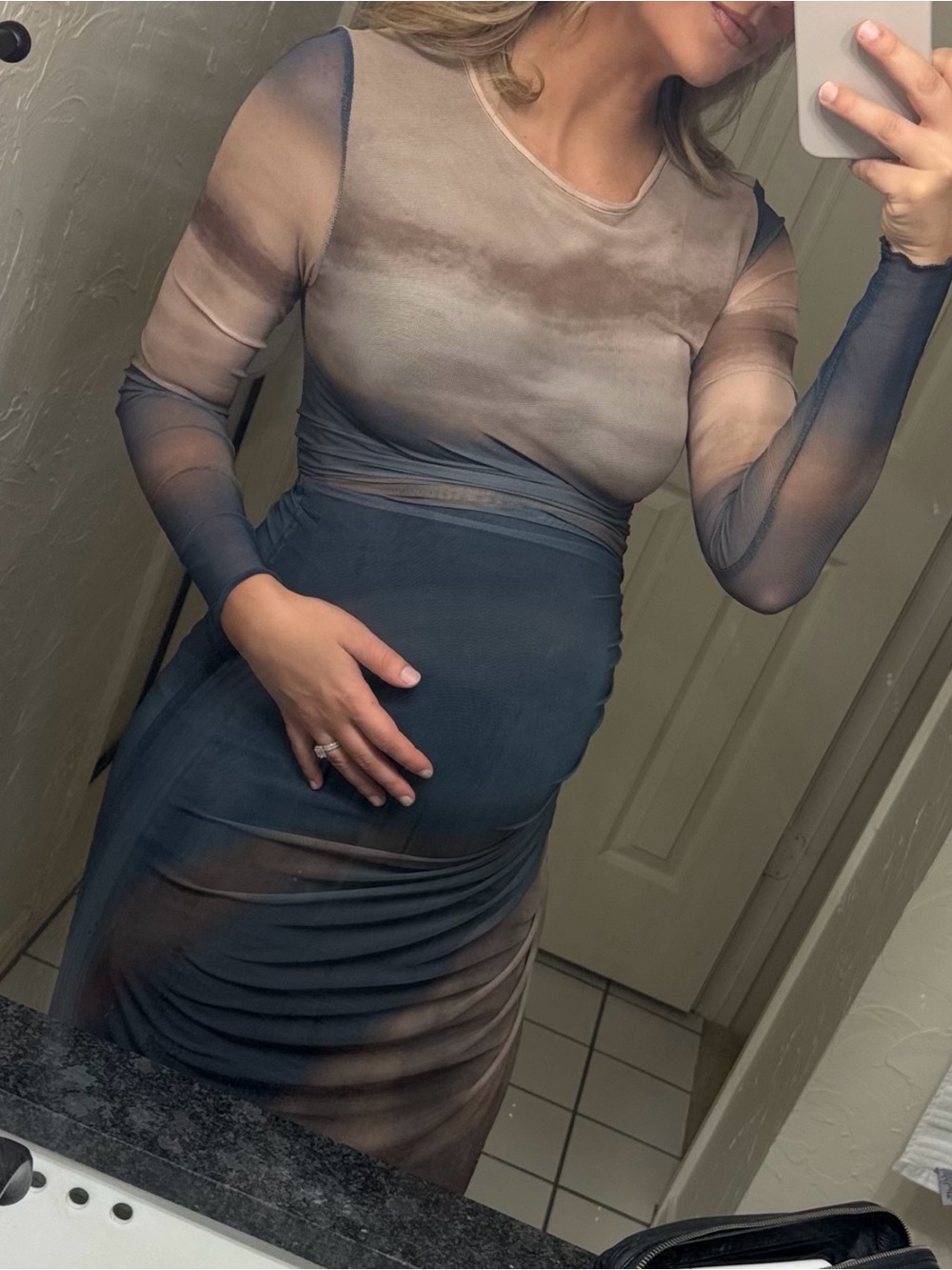 Sleek Brown Ombre Ruched Maxi Dress - Long Sleeve Women’s Evening Dress - Picture 2 of 4